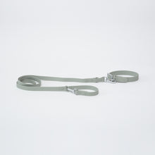 Cargar imagen en el visor de la galería, Pack Blum correa + collar