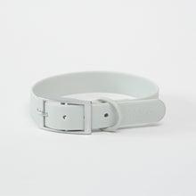 Cargar imagen en el visor de la galería, Collar Blum Celeste