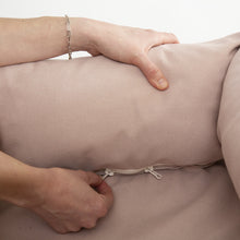 Cargar imagen en el visor de la galería, Cama Mila M